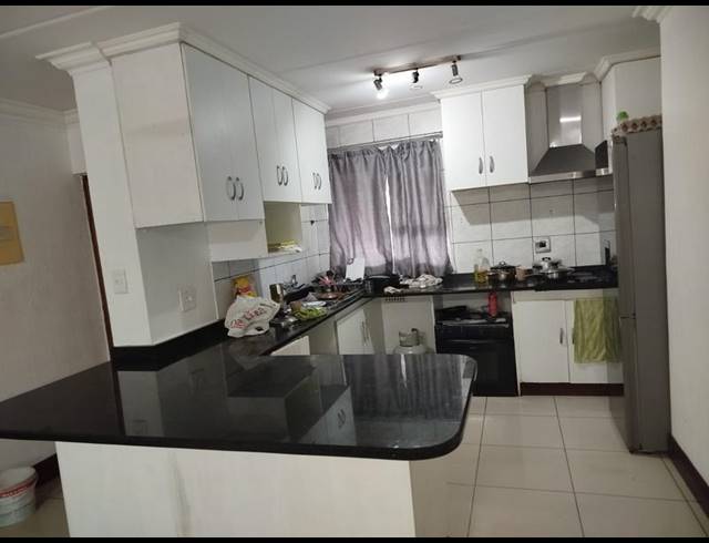 3 BEDROOM PROPERTY TO RENT IN PETERVALE